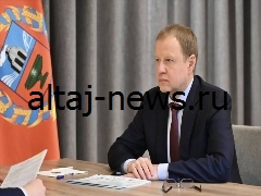 Виктор Томенко и Максим Решетников провели встречу, на которой затронули вопросы экономического развития Алтайского края.