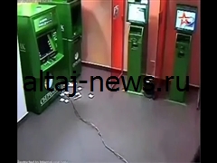 В Москве задержали подозреваемого в краже банкомата на 1,5 млн рублей